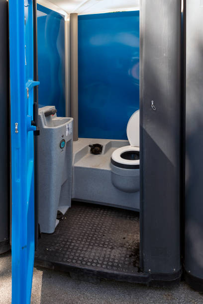 Best Portable bathroom rental  in Munford, AL
