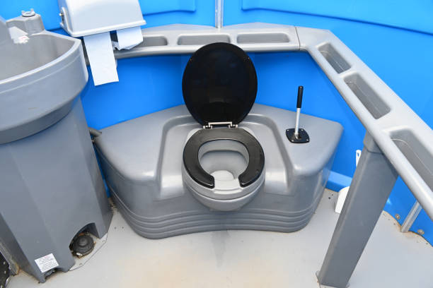 Best Porta potty delivery and setup  in Munford, AL
